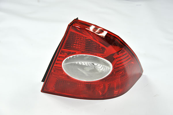 Ford Çıkma Yedek Focus 2 Sağ Arka Stop