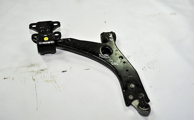 Ford çıkma yedek parça Focus 3 sağ tabla